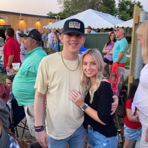 Meet your Posher, Evan